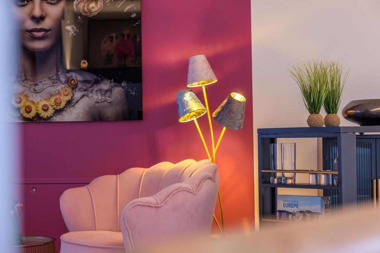 Gütersloh Luxus Wellness Loft - 245Qm - Designwohnen Im Zentrum מראה חיצוני תמונה