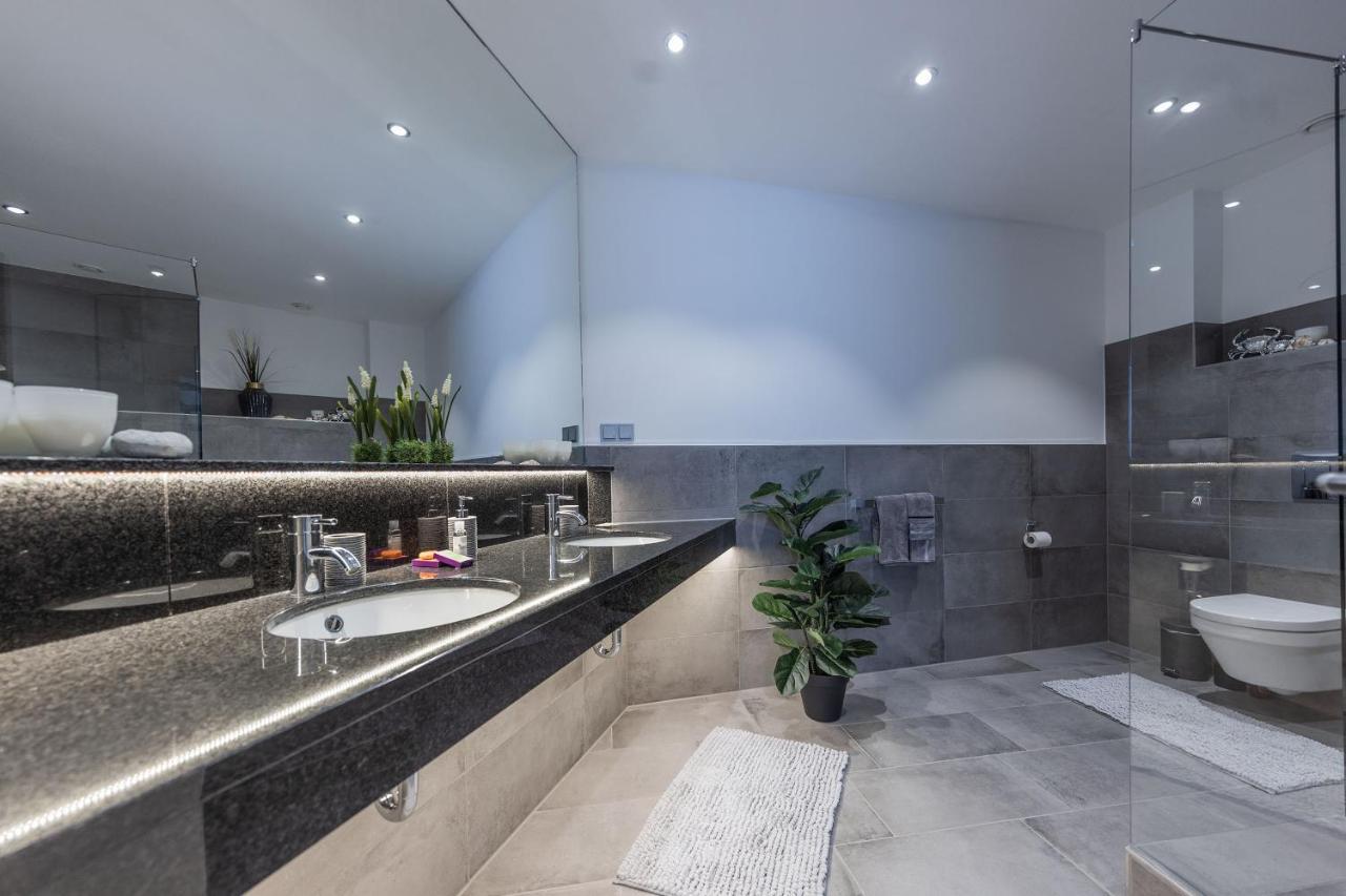 Gütersloh Luxus Wellness Loft - 245Qm - Designwohnen Im Zentrum מראה חיצוני תמונה